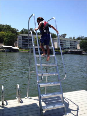 WetSteps® EZ Dive | Dock & Marina Services